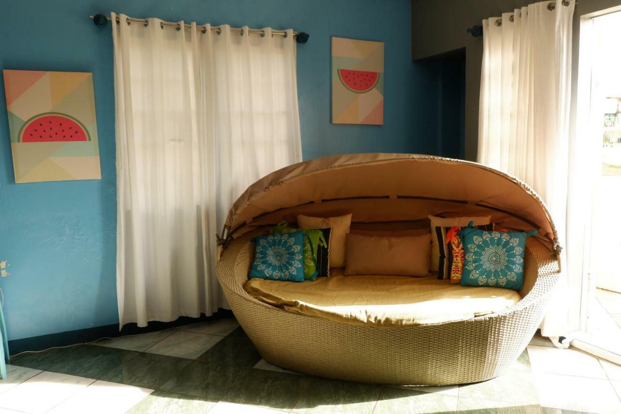 Tagaytay Modern Guesthouse - City Center Tagaytay City Extérieur photo